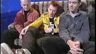 radiohead 'lucky' release interview 1995   "a paddle, sir?!"