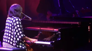Norah Jones live in Paris (Olympia),Tragedy, 6/07/2023
