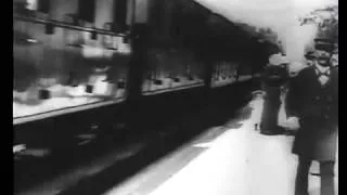 L'arrivée d'un train à la Ciotat, film tourné par les frères Lumière en 1895