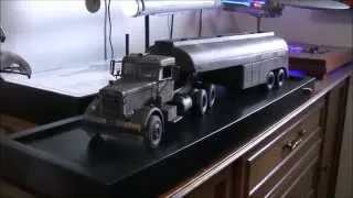 The Duel Truck & Tanker Trailer 1:25th Scale Model