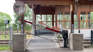 Bahnübergänge Sülldorf / German level crossings