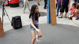 AMAZING LITTLE GIRLS. 'BOY WITH LUV', 'KILL THIS LOVE' 'BBOOM BBOOM' COVER +. HONGDAE BUSKING.