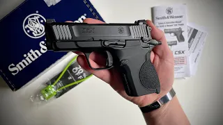 Unboxing - Smith & Wesson CSX