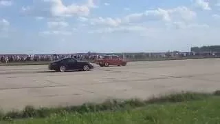 ВАЗ 2101 (Воронеж) vs Porsche 911 (Москва)