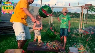 Арбуз челлендж взрываем арбуз резинками Watermelon challenge blow up with gums exploding watermelon