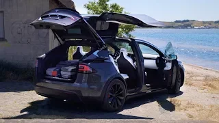 Tesla Model X: Wie praktisch ist es im Alltag?