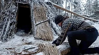 22 days Building a shelter in the forest, encountering a  55°C snowstorm l Life in the forest