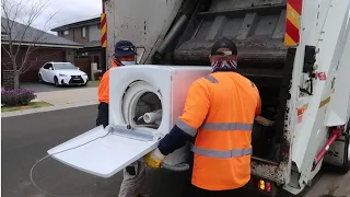 Campbelltown Bulk Waste (Kerbside Clean-Up) (episode 5 of series 1)