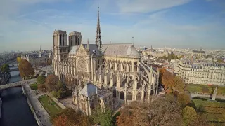 Unterstützung für den Wiederaufbau von Notre Dame