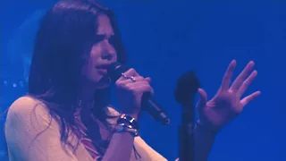 Dua Lipa Performs "Hotter Than Hell" at Göttingen 2016