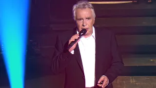 Michel Sardou - Les ricains (Live officiel Les grands moments Olympia 2013)