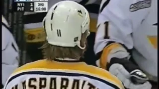 Darius Kasparaitis lays down monster hit against Czerkawski (2000)