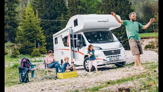 Huge space in the Womo: Sunlight A68 2021 motorhome Fiat Ducato. Space for the whole family.