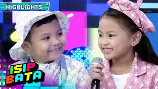 Jaze is smiling while next to his crush, Imogen | It's Showtime Isip Bata