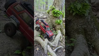 Vanquish VS4-10 VS4Runner Takes on Roaring Rocks  #vanquishproducts