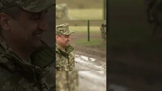 King Compliments Ukrainian Soldier ❤️🇺🇦