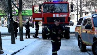 Рятувальники ліквідували пожежу в складському приміщенні