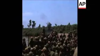 SYND 9-4-73 CAMBODIAN MARINES MAKE ASSAULT ON ENEMY POSITIONS ALONG MEKONG RIVER