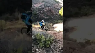 Subiendo escalones en el salto de la paloma.(2)