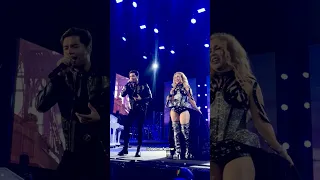 Joelma cantando Te encontrei feat. Victor Santos