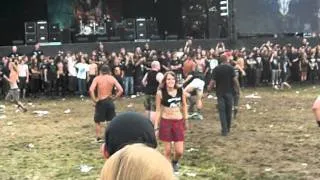 The forbidden wall of death  with no music at wacken 2010