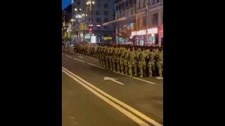 Ukrainian troops singing Putin's huylo