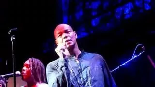 Roland Gift (Fine Young Cannibals) - She Drives Me Crazy - Jazz Cafe, London - July 2015