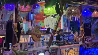 Sticky Fingers - Rum Rage (Soulstic Band acoustic live cover) Island Vibes in Lembongan, Bali