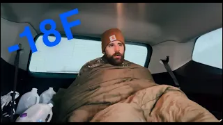 Solo Car Camping In -18 Degrees Using Only A Sleeping Bag