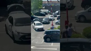 Two Men Fight in Asda Car Park || ViralHog
