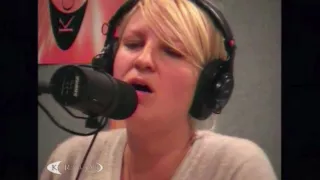 Sia - Breathe Me (Live at KCRW 2006)