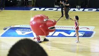 Toronto Raptors mascot eating cheerleader - FUNNY!