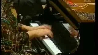 Liszt's Un sospiro - Dubravka Tomšič Srebotnjak