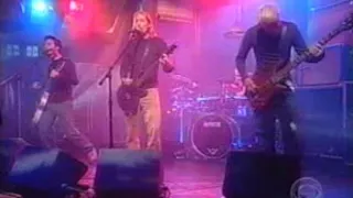 NickelBacK - How You Remind Me - Live (Killborn) - 2002
