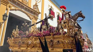 Salida del Santísimo Cristo de las Tres Caídas de Triana | Santo Entierro Magno Sevilla 2023