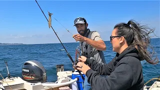 MY WIFE CATCHES COLOR CHANGING SQUID!  Then we eat it