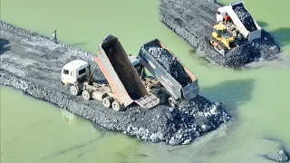 EP954,Truck SCANIA HYUNDAI TRAGO SHACMAN Transport Rock Filling lake With Bulldozer SHANTUI Push