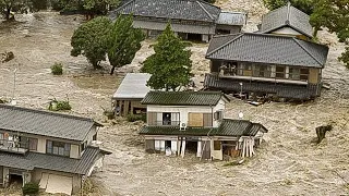 The very surprising moments, Super Typhoon Hits Japan Tokyo on Typhoon Alert