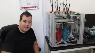 E3D tool changer Review: Inside a £2300 over engineered multi tool printer