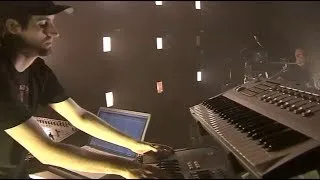 Pendulum - Fasten Your Seatbelt (Live at SEOne 2006 HD)