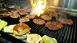 American Style Hamburger | Grilling a special hamburger | Turkish street food