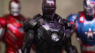 Hot Toys - Iron Man Mark VII - Stealth Mode Version - Movie Promo Edition