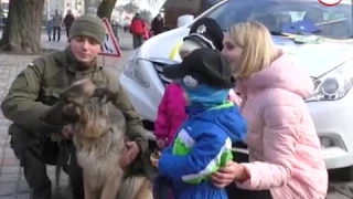 Луцькі дітлахи відсвяткували різдвяні вихідні з поліцейськими