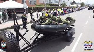 Gracias Colombia por el apoyo en el desfile militar 20 de Julio 🇨🇴⚓👏