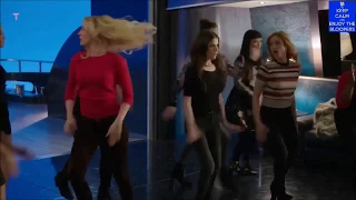 Pitch perfect 3 hilarious bloopers