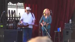 Ghost in this House by Alison Krauss and the Union Station Band, featuring Jerry Douglas