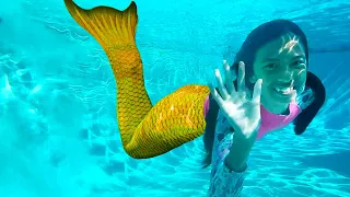 Jugar Transformación Mágica De Sirena En La Piscina Con Wendy Y Alex | Juguetes De Piscina Niños