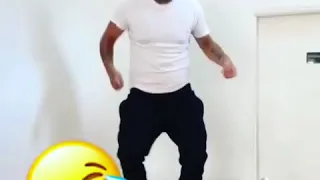 6ix9ine Dancing to Chief Keef, Trippie Redd and Tadoe's song (Viral Flame Network)