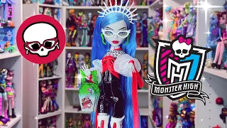 Monster High Fang Club Exclusive Ghoulia Yelps Unboxing!