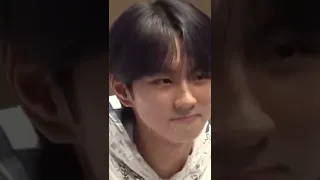 Jungwon’s reaction to fan calling him ‘oppa’ 😂 ENHYPEN